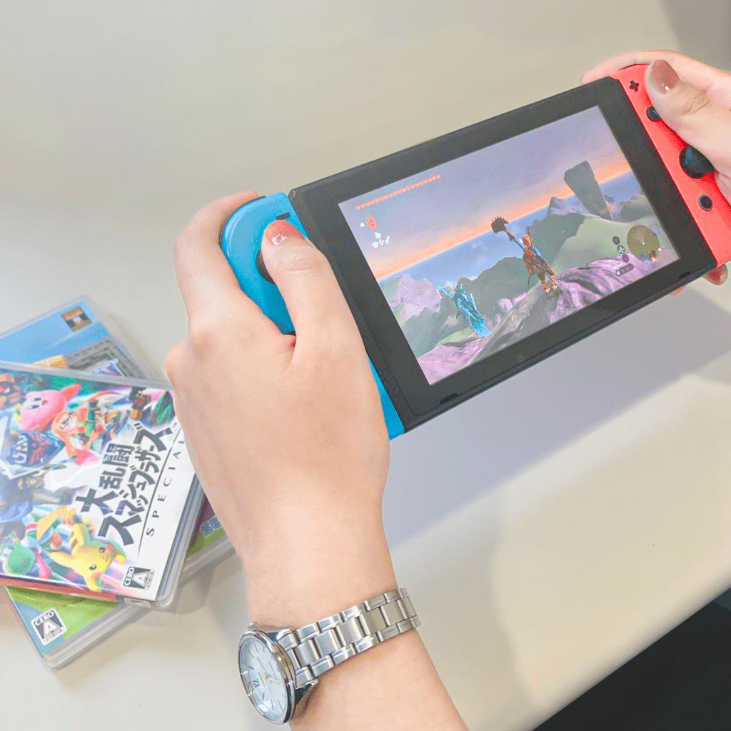 ニンテンドースイッチでゼルダの伝説をプレイしている画像